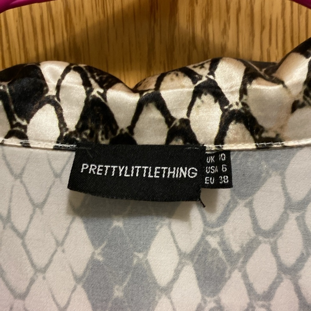 Pretty little things blazer size 6 - Picture 5 of 6